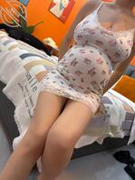 220、孕妇老姐的日常穿，搭硕大的奶子，圆润的屁股，纤细的双腿2