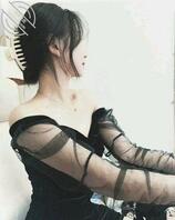 原创百分百真实妈妈跟爸爸在吃饭,把妹妹骗到房间强奸了【原出售】2