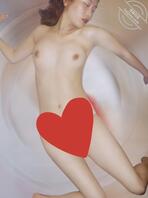 重磅婚纱门事件，绿帽子男被田小花和老板绿三年含泪买单过百好评放9段视频2