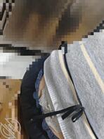 一天看见妈妈在眼前晃来晃去的忍得很难受啊，经常弯腰露出来，洗澡让我拿内衣0