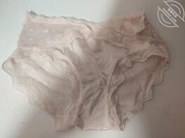 偷拍岳母，星期天休息去岳母娘吃饭看见岳母内裤忍不住打胶了，1