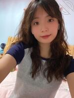 借表姐平板偷看相册发现表姐的另一面，好想内射表姐，有大神可以支支招吗