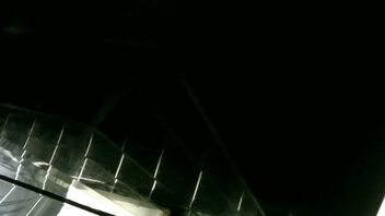 KTV女厕偷拍大长腿纹身小姐