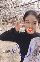 【原创】终于找机会偷拍到了表姐的大奶子1