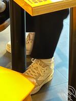 阿姨妇女熟女的白袜袜脚，有喜欢的吗，欢迎大家留下照片交流分享哦1