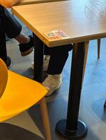 阿姨妇女熟女的白袜袜脚，有喜欢的吗，欢迎大家留下照片交流分享哦