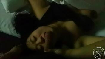 《海角真实单男赴约绿帽夫妻》浙江台州夫妻篇2