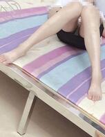 (原创)冒着生命危险偷拍她换衣服被发现了请问好心人我该怎么办1