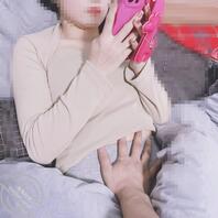 27 妹妹来大姨妈肚子疼的不得了!我也心疼啊!一定要好好照顾妹妹!2