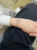 送做老师的妹妹去学校，在她上课的教学楼后面宾馆无套乱伦56（普通贴1）2