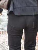 宝鸡偷拍骚货肥臀1