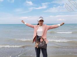 我的妈妈,请君欣赏。1