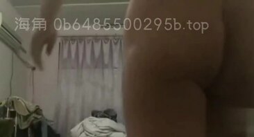娇小美母性爱日记10：在老家&ldquo;回老家&rdquo;，妈妈首次给我口，抱起来滞空3分钟