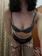 第六部分 我无意中看到妈妈手机里的照片和视频(后面我们生活成了情侣般)0