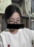 给女大水杯进行打胶2