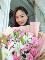 如果舅妈是妓女，你们怎么利益最大化，想看你们如何要她1