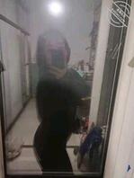 家里来客人了,跟妈妈逛超市买酒水,招待完客人,老妈该招待我了!2