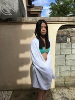 【分享小女友】泳池比基尼