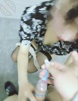 极品尤物骚货姐姐 趁老妈出去打牌后 我在厕所疯狂后入姐姐 看骚姐吃精1