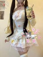 昨天和叔叔出去逛街去了0