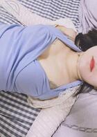 7小嫂子今天喝多了,背回来后没忍住射她嘴上2