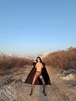 露出骚货人妻，评论区发出你的骚妻0