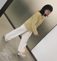 偷拍公司美女尿尿2