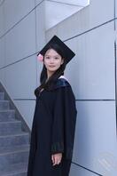 学士服婊子yy，评论区辱骂她无底线1