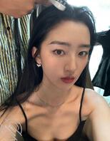 二十桥明月夜，玉人何处教吹箫0