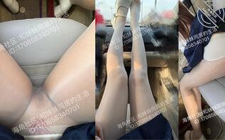 原创大学妹妹同居系列…97妹妹在车上发骚，不穿内裤在副驾驶自拍0