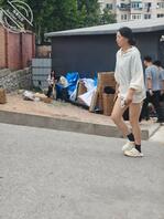 偷拍大学骚逼贱货2
