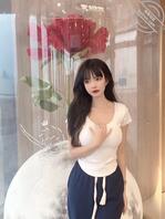 姐姐又发海边照片诱惑我了，真的好想看她被鸡巴爆操的骚样0