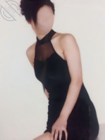 今天找到大姨姐的照片，很性感，太想肏她了0