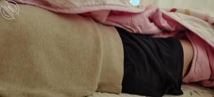 进去姐姐房间，没想到她在睡午觉2