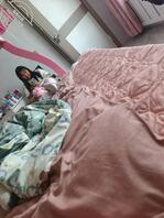 偷拍杨鑫蕊的白袜脚底，喜欢的评论辱骂0