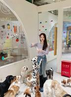 很多粉丝都喜欢陈希上厕所 那就让她简单复个场吧1