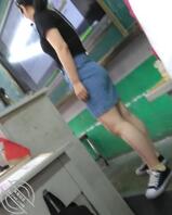 偷拍骚逼肥臀英语老师（3）2