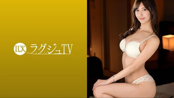 豪华TV 1664 与充满成人性爱魅力的窈窕美女激烈做爱！她用舌头和翘起的鸡巴为他口交。她还将自己的秘壶弄得湿漉漉的，并疯狂地&hellip;！