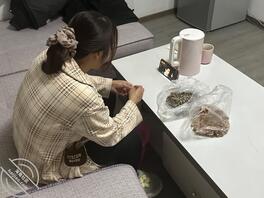 原创(94)日常更新，看老妈的骚样就想上2