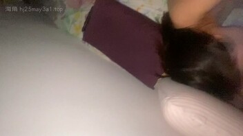 大连小母狗女朋友爱吃鸡