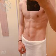 有没有姐姐啊？喜欢姐姐！0