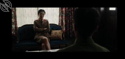 饥渴难耐的贵妇和精壮士兵的操逼情事 棒国的《为RM 服务》0