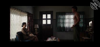 饥渴难耐的贵妇和精壮士兵的操逼情事 棒国的《为RM 服务》1