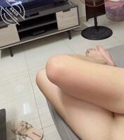 儿子突然让我陪他出去吃饭，内裤也没有穿0