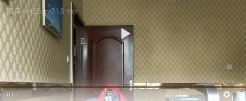 偷拍酒店餐饮部大姐换衣服！