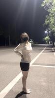 【户外原创】爸爸的骚逼女儿高跟鞋户外大马路真空露出超美【组图】0