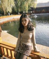 骚货女朋友和她的骚妈 好想操妈妈2