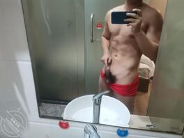 绿儿子贡献你的骚妈,骚老婆,把你绿妈的奶罩内裤发出来给你爹擦几巴2