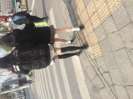 jk 精美少女长腿 光线下的黑色小腿袜格外诱人