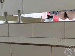 厕所偷拍的，天津东丽同好0